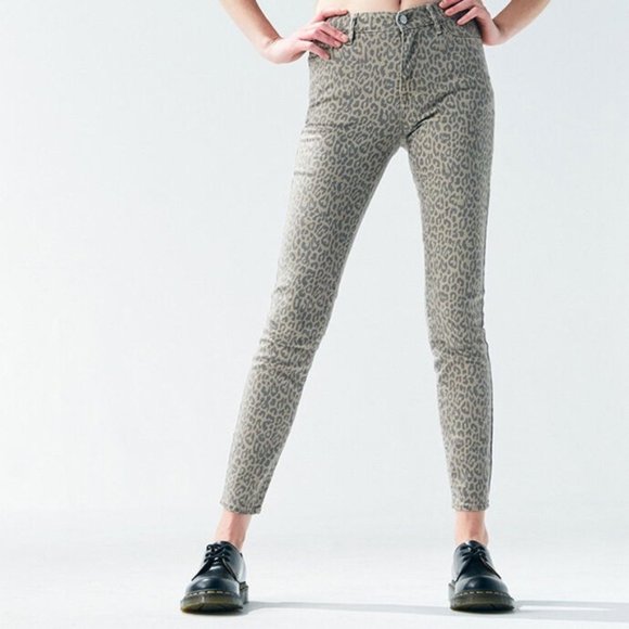 Pacsun High Rise Leopard Animal Print Pants 26 - Picture 1 of 9
